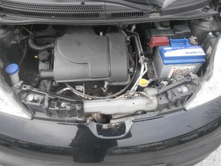 Peugeot 107 2008-thumb-13