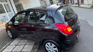 Opel Corsa 2012-thumb-28