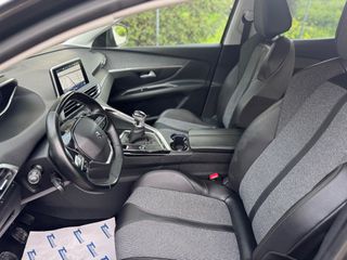 Peugeot 3008 2019-thumb-8