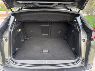Peugeot 3008 2019-thumb-12