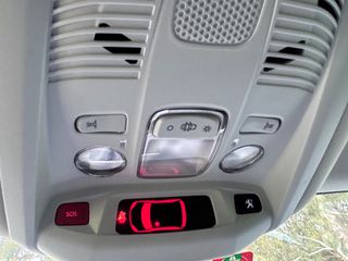 Peugeot 3008 2019-thumb-30