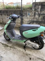 Aprilia sonic 50-thumb-1