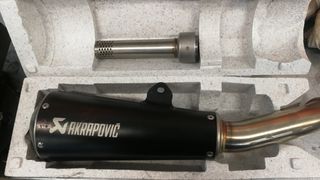 ΤΕΛΙΚΟ AKRAPOVIC ΓΙΑ HUSQVARNA 401 SVARTPILEN - VITPILEN 2020+