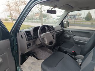 Suzuki Jimny 2000-thumb-9