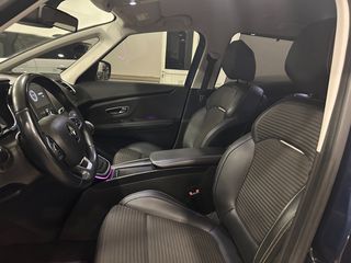 Renault Scenic 2018 IV BOSE Edition-thumb-10