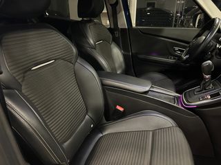 Renault Scenic 2018 IV BOSE Edition-thumb-12