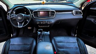 Kia Sorento 2018 2.0 CRDi Buisness 7-Seats-thumb-14