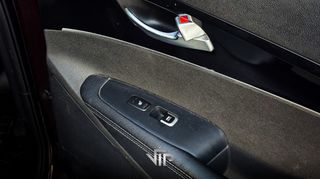 Kia Sorento 2018 2.0 CRDi Buisness 7-Seats-thumb-21