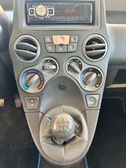 Fiat Panda 2011-thumb-7