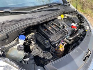 Peugeot 208 2018 Like-thumb-22