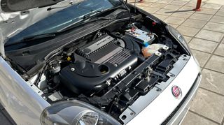 Fiat Grande Punto 2014-thumb-15