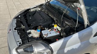 Fiat Grande Punto 2014-thumb-16