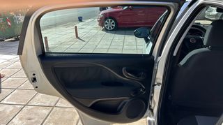 Fiat Punto Evo 2014-thumb-20
