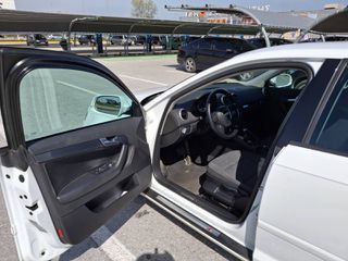 Audi A3 2011 1.6 TDI S-LINE-thumb-4