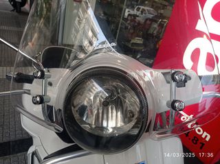 Piaggio Vespa GTS 300 2008-thumb-9