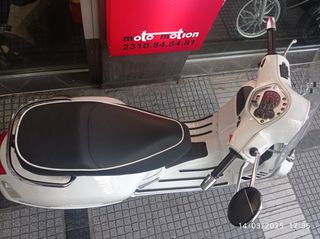 Piaggio Vespa GTS 300 2008-thumb-13