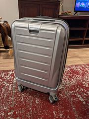 Sky Valet Smart Luggage