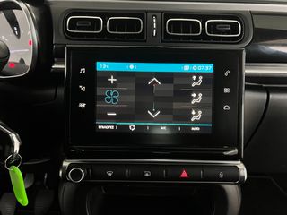 Citroen C3 2017 1.2 PURETECH SHINE 110hp-thumb-66