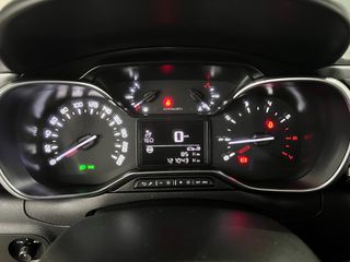 Citroen C3 2017 1.2 PURETECH SHINE 110hp-thumb-73