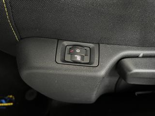 Citroen C3 2017 1.2 PURETECH SHINE 110hp-thumb-58