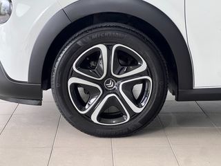 Citroen C3 2017 1.2 PURETECH SHINE 110hp-thumb-21