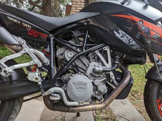 KTM 990 Supermoto 2009-thumb-33