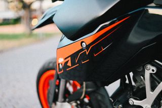 KTM 990 Supermoto 2009-thumb-23