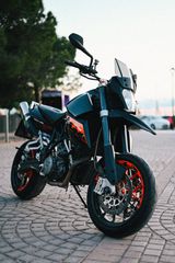 KTM 990 Supermoto 2009