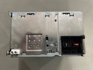 ΡΑΔΙΟ ΕΡΓΟΣΤΑΣΙΟ AUDI A3 2012-2016-thumb-2