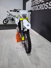 Husqvarna TE 300 2024 TE 300i-thumb-4