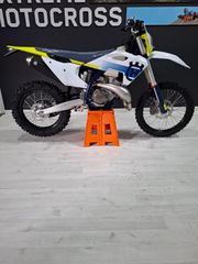 Husqvarna TE 250 2024 TE 250 i-thumb-2