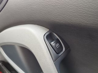 Smart ForTwo 2014 ΔΕΡΜΑ / NAVI / ΟΘΟΝΗ TFT / F1 / ΗΛΕΚΤΡΙΚΟ ΤΙΜΟΝΙ / EURO6-thumb-31