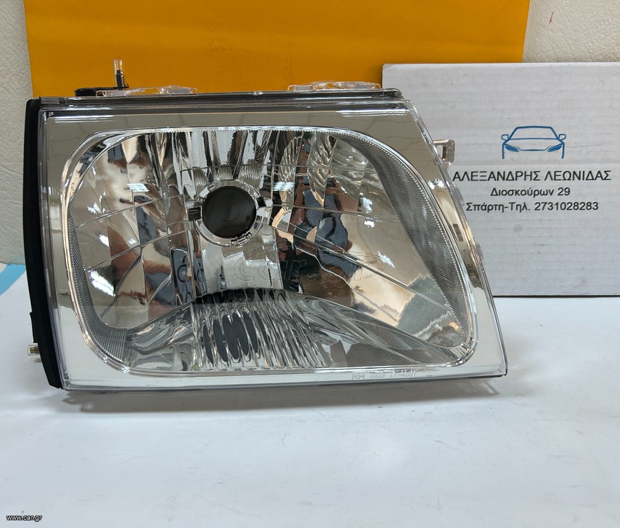 ΕΜΠΡΟΣ ΔΕΞΙ ΦΑΝΑΡΙ TOYOTA HILUX 2001-2005