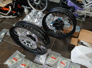 kit diskofteno empros me komple zantes se oles tis diastasis kai ola ta xromata - alouminio kai sidero  gia honda c50 & Glx 50/90 MODIFYING GARAGE "since1993" TAKEGAWAGR - 4miniracingparts,gr
