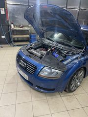 Audi TT 1999-thumb-6