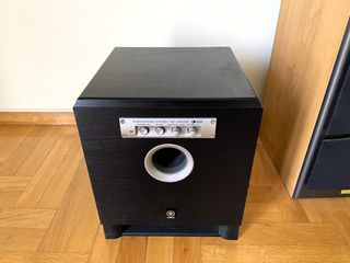 Πωλείται Subwoofer Yamaha YST-SW015
