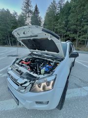 Isuzu D-Max 2015-thumb-12