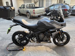 Triumph Tiger 660 2022 sport touring-thumb-2