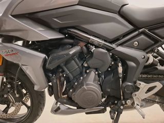 Triumph Tiger 660 2022 sport touring-thumb-3
