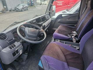 Παγωτατζίδικο Mitsubishi 2015 cander fuso-thumb-3