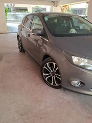 Ford Focus 2013 ECOBOOST-thumb-1