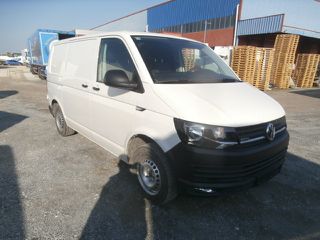 Κλούβα Volkswagen 2018 T6 4 MOTION