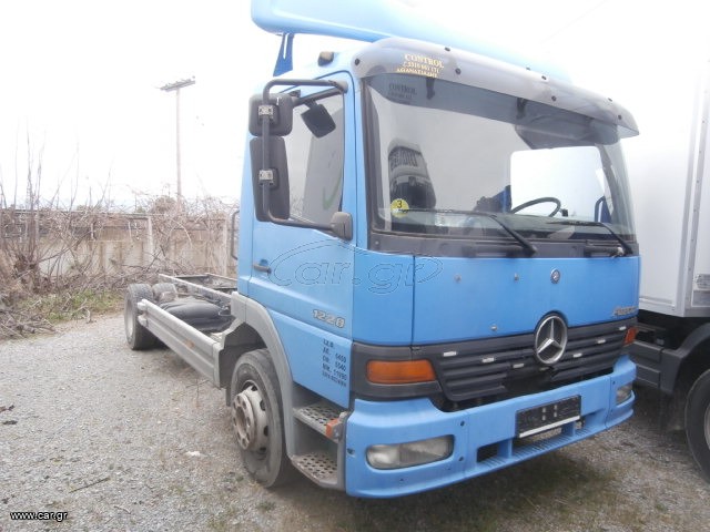 Σασί Mercedes-Benz 2004 1228