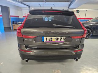 Volvo XC 60 2018-thumb-3