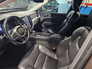 Volvo XC 60 2018-thumb-12