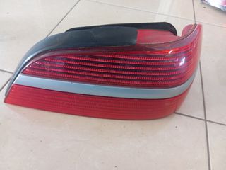 Peugeot 406. 97-05 φανάρια πίσω