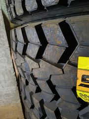 Ελαστικά 13R22.5-thumb-9
