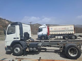Σασί Volvo 2001 FM 290-thumb-5