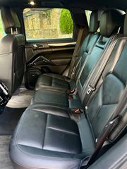 Porsche Cayenne 2013-thumb-21