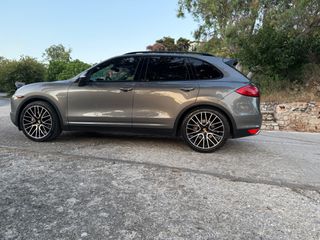 Porsche Cayenne 2013